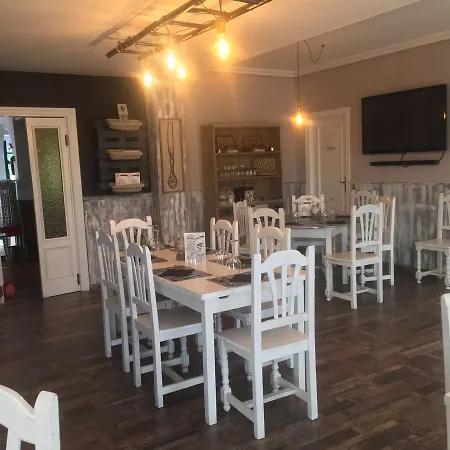 Bar Restaurante Llanda * Suances